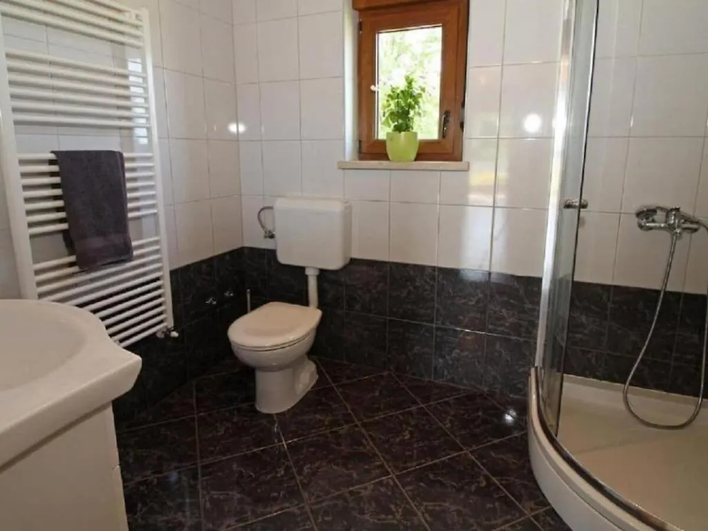 Villa In Minj With Swimming Pool Žminj 克罗地亚
